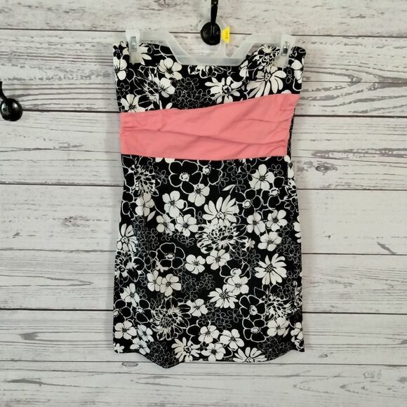 "Natali" woman's dress   - Picture 1 of 6